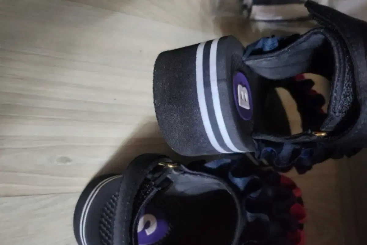 thumbnail-1